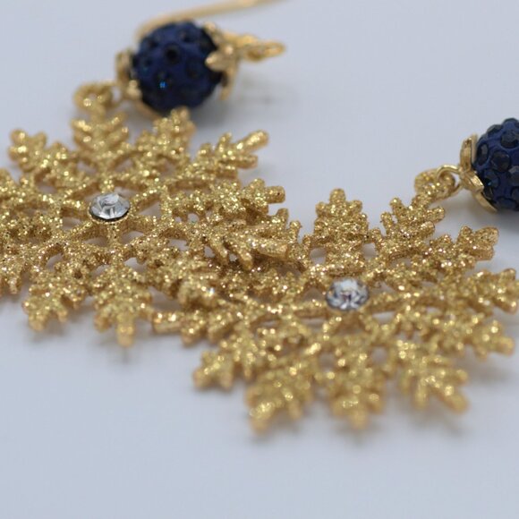 Handmade Snowflake Earrings - Picture 3 of 7